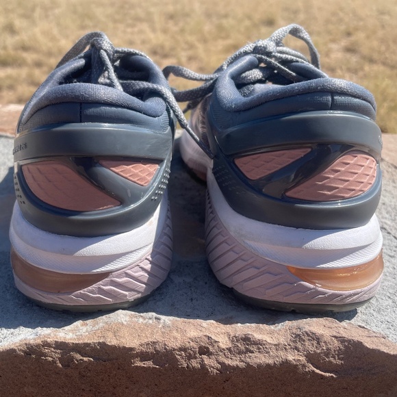 ASICS Gel-Kayano 26 Women’s Running Shoes (Size: 7) - Picture 5 of 14